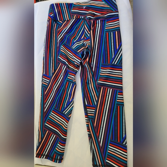 Old Navy leggings - Picture 2 of 3